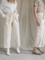 Load image into Gallery viewer, Atelier Trousers Cream | Aure Studio
