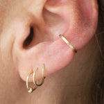 Load image into Gallery viewer, Bold Hammered Earcuff //ONE PIECE
